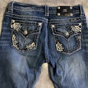 Miss Me ladies/juniors jeans.